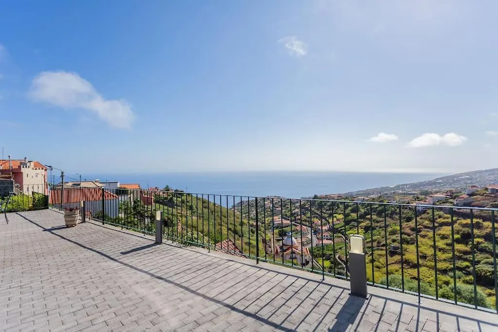Cantinho Do Barreiro - Calheta location